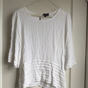 Market & Spruce White Textured Top